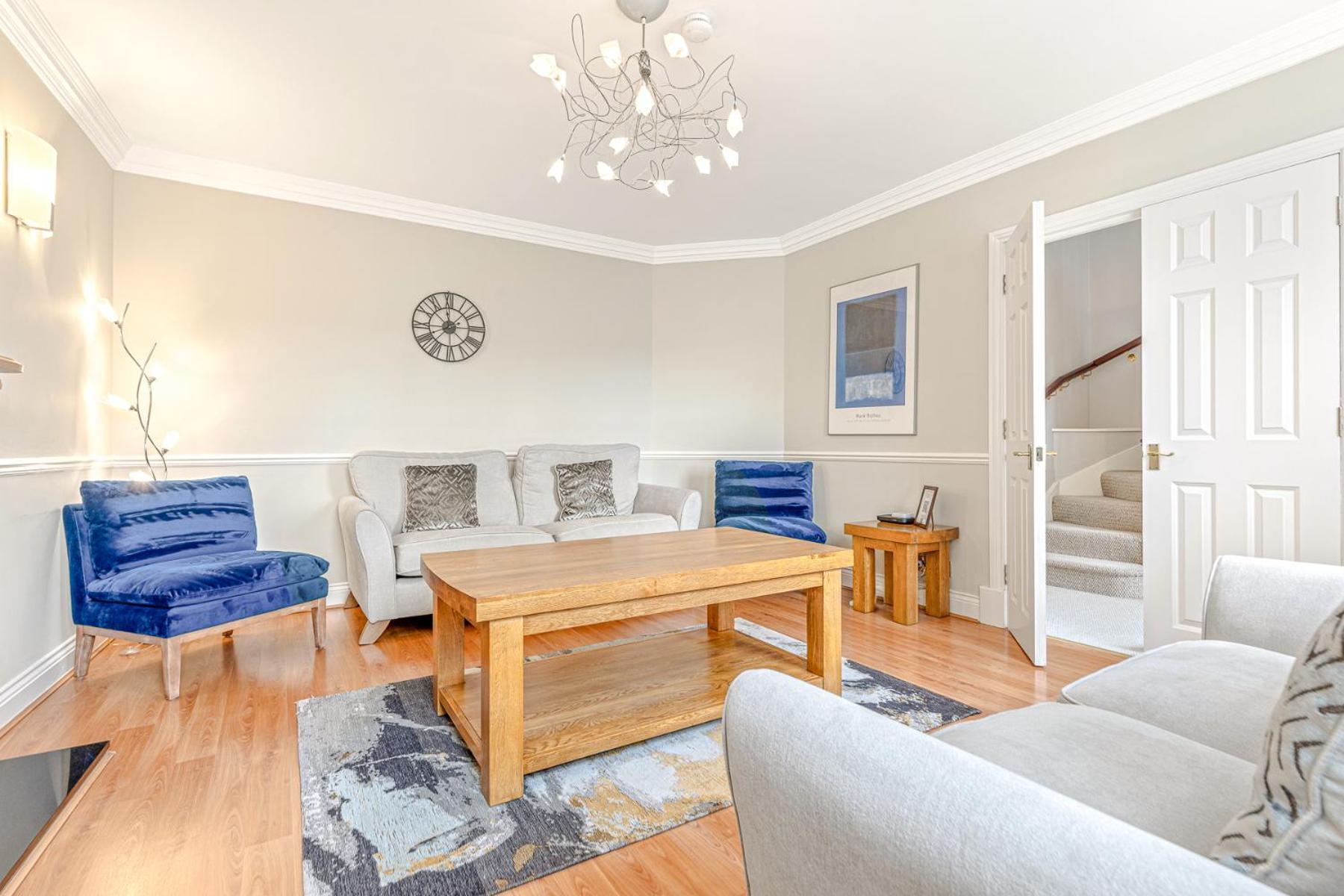 Olive Tale Villa Henley-on-Thames Buitenkant foto