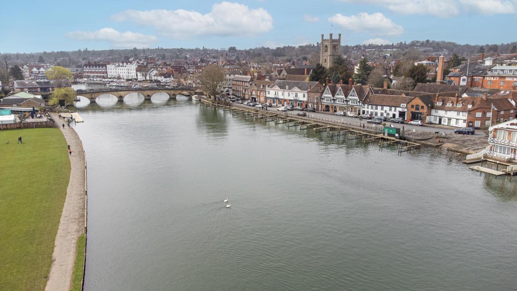Olive Tale Villa Henley-on-Thames Buitenkant foto
