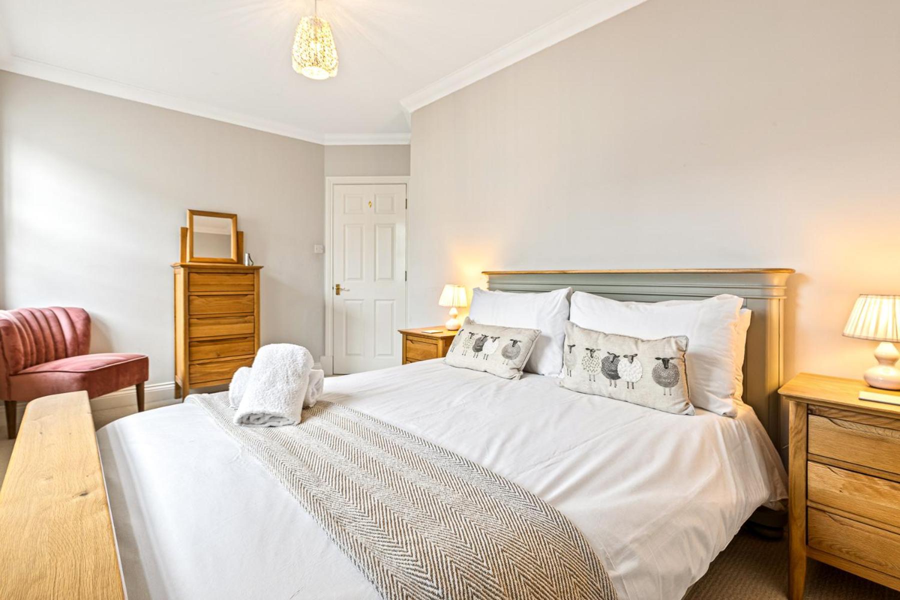 Olive Tale Villa Henley-on-Thames Buitenkant foto