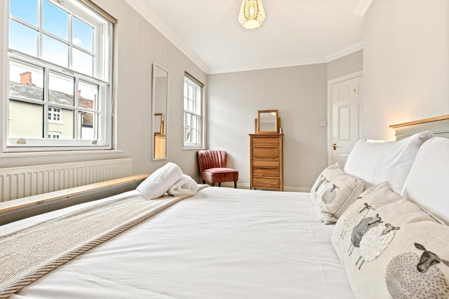 Olive Tale Villa Henley-on-Thames Buitenkant foto